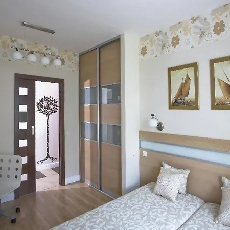 Apartament Parkur Komfort Lejlighed *